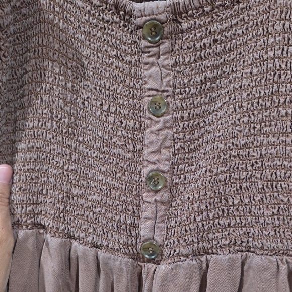 Love Tree Mauve Smocked Button-Front Spaghetti-Strap Jumpsuit - Picture 3 of 7